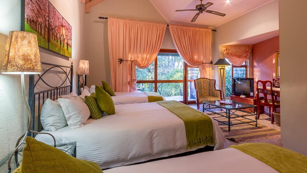 Joern'S Gaestehaus Mbombela Ruang foto