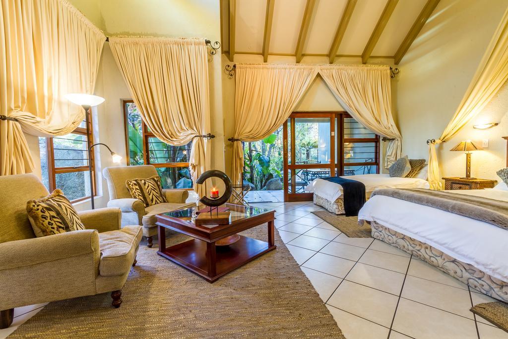 Joern'S Gaestehaus Mbombela Bagian luar foto