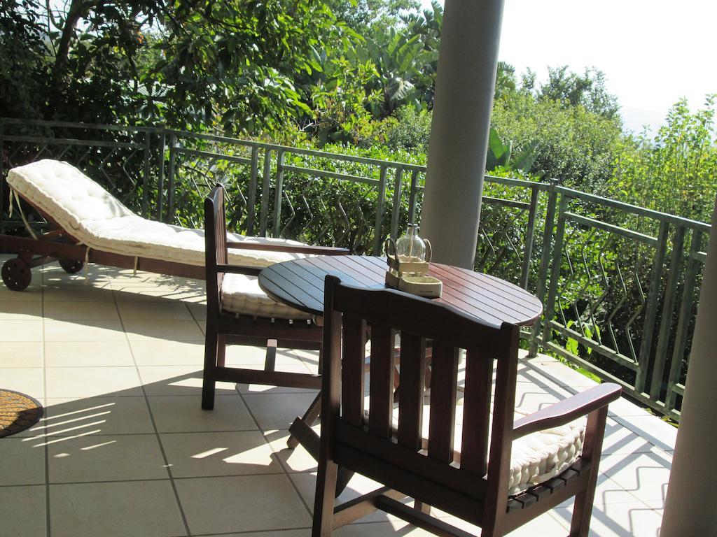 Joern'S Gaestehaus Mbombela Bagian luar foto