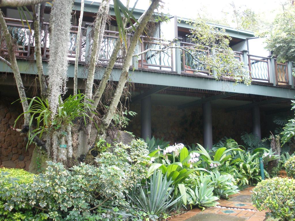 Joern'S Gaestehaus Mbombela Ruang foto